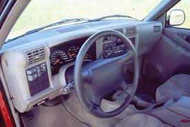 1994 04 gmc sonoma consumer guide auto 1994 04 gmc sonoma consumer guide auto