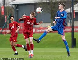 The midfielder is in the squad for the young lions' euro 2021 qualifiers in kosovo and austria next month. Manchester United Ready To Offer Birmingham Starlet Jude Bellingham The Role Of First Team Fr24 News English