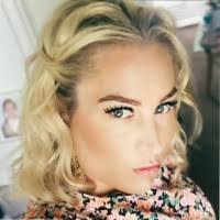 Joanne Monk's Instagram, Twitter & Facebook