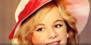 Η σπάνια κοινή φωτό τους που μας συγκίνησε. Alikh Boygioyklakh Deite Pws Htan Sto Dhmotiko To 1943 In Gr