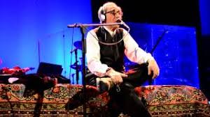 La prospettiva nevskij o nevskij prospekt è la strada principale che attraversa la città di san pietroburgo. Franco Battiato Prospettiva Nevski Live Milano Conservatorio 01 02 2013 Youtube