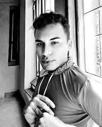 Nunca se es muy grande 💕👣