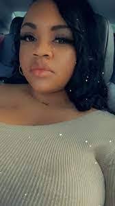 Candace Smoot's Instagram, Twitter & Facebook