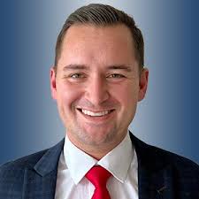 Jeremy Fenn's Instagram, Twitter & Facebook