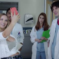 We don't have any reviews for doc in your hands. Fiammetta Cicogna Non Aveva Il Seno Rifatto In Doc Nelle Tue Mani Esuberanze Da Allattamento