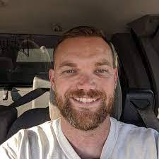 Justin Kreutzer's Instagram, Twitter & Facebook