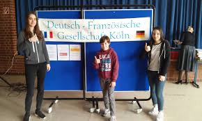 Le Plaisir De Lire Die Zweite Georg Buchner Gymnasium