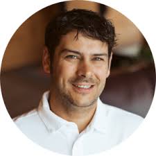 2022 RE/MAX Torchbearer Top 40 under 40