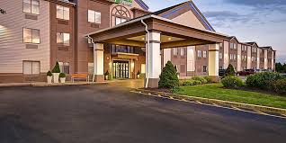What are some restaurants close to holiday inn express pattaya central? Middletown Ri Hotels Near Newport Holiday Inn Express Newport North Middletown