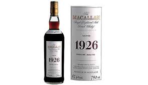Los 10 Whiskies Mas Caros Del Mundo Con Imagenes Whisky Botellas Whisky Botellas