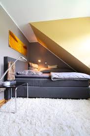 Sie ist eine besondere herausforderung bei der einrichtung im schlafzimmer: Schlafzimmer Mit Dachschrage Gestalten 8 Tipps