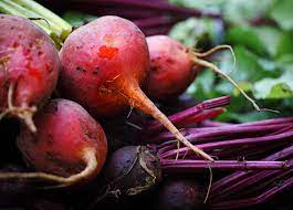 Potete lavarle e cuocerle come si fa per la bietola o altra verdura a foglia. La Cottura Della Barbabietola Rossa Puoi Farla Al Forno Al Vapore Lessata E Al Cartoccio Ohga