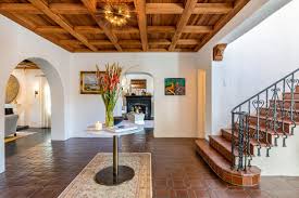 Home interior design interior styling interior decorating interior walls ibiza style interior mediterranean villa mediterranean style decor mediterranean it's a little nippy in illinois so we're visiting a modern mediterranean style home in warm and sunny phoenix. Mediterranean Style 101 Tips For Mediterranean Home Decor Hgtv