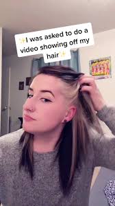 @stellahoneycutt  😊#hair#peekaboohair#skunkhair#diy#diyhairdye#emovibes#chunkyhighlights#hairstyle#quarantinehair#hairdye
