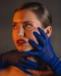 Want to model for A-Line? 💙 Apply through the link in our bio! If you've  modeled for us before and want to do it again, email Mia, our Styling  Chief, and include