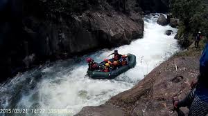 Kuala kubu bharu, is the district capital of hulu selangor district, selangor, malaysia. White Water Rafting Kuala Kubu Bharu Youtube