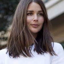 Le Blunt Sur Coloration Marron Glace Cheveux Coiffure Style De Cheveux