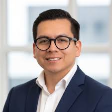 Estamos muy felices de darle la bienvenida a Ludwig Zarzuela, nuestro nuevo  Director Creativo, quien se suma para potenciar la cultura creativa y  campañas de nuestros clientes. Ludwig viene con más… |