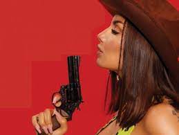 Dimmi se sei un uomo vero un ma dimmi se sei un uomo vero un pistolero poi dimmi una bugia per farmi solo tua cercavo solo un. Elettra Lamborghini Fuori Ora Il Video Di Pistolero