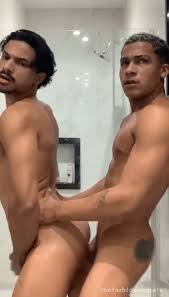 Is a window supposed to pop out if selecting statuses and rating? Gay Porn Gifs 101 Hot Guys