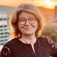 1800+ Profile mit dem Suchbegriff „Regina“