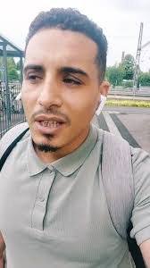 Migration in Germany: Refugee Residence Permit Insights