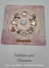 De kaart geeft jou inzichten en verschaft helderheid. Harmonie Edelsteen Grid Lumeriawinkel Lifestyle Decoratie Spirit