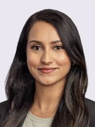 Shannon Azzaro's Instagram, Twitter & Facebook