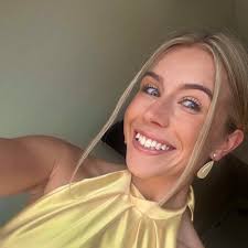 Caitlin McHale (@caitymchale)