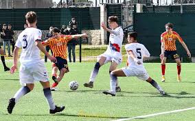 All information about reggina u19 (primavera 2b) current squad with market values transfers rumours player stats fixtures news. Lecce Primavera Bella E Sfortunata Il Crotone Pareggia Con Un Solo Tiro Salentosport