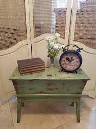 Refinished Dough Box Table This Old Hat Refinish Repurpose Rebuild Rustic Chippy Vintage Wood Vintage Furniture Makeover Furniture Fix Vintage Wood Box