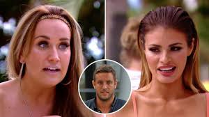 Leah Wright blasts Chloe Sims for family fall-out: 'I don't know how  Elliott can fix this'