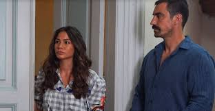 Tv8'in doğduğun ev kaderindir dizisinin başrol oyuncusu demet özdemir ve i̇brahim çelikkol, yaptıkları canlı yayında dikkat çeken ifadelerde bulundular. Dogdugun Ev Kaderindir 2 Sezon Baslama Tarihi Belli Oldu Magazinn Com