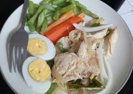 Tumis bawang putih dan bawang bombay. Resep Ayam Rebus Untuk Diet Oleh Putri Rizka Cookpad