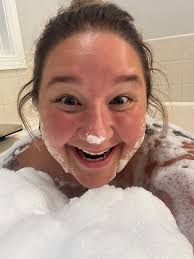 When you hit your 30s and realize you're actually allowed to try new  things… even if the “new thing” is literally just a bath. And let me tell  you—10/10, highly recommend. I