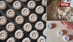 Kuih raya apk is a food & drink apps on android. Resepi Putu Kacang Hijau Merupakan Kuih Raya Tanpa Bakar Gebu Dan Pastinya Sedap Kongsi Resepi