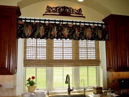how to choose tuscan curtains
