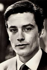 No somos el camino de nadie, solo somos una coincidencia. Unos seremos  fugaces, algunos inadvertidos, otros inolvidables, a pesar de habernos ido.  Otros, por suerte, seremos todo el tiempo que nos dure