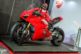 售價超過200萬來自motogp的賽道結晶 ducati panigale v4 r交車記者會 supermoto8 ducati panigale ducati panigale