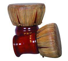 Aug 20, 2010 · 1.tarian mak yong tarian mak yong merupakan sejenis tarian melayu tradisional. Gendang Tradisional Alat Perkusi