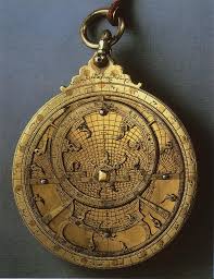 Obverse Of An Astrolabe Made For Ali Ibn Ibrahim Al Yarrar 1327 Steampunk Geschichte Welt Uhren