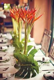 Real Weddings Tropical Wedding Flowers Bird Of Paradise Wedding Tropical Flower Arrangements