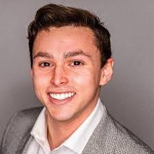 RE/MAX Advantage Realty Roster