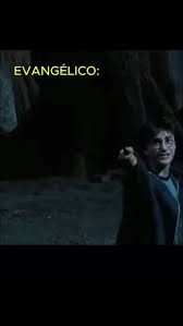 A PRESENÇA DE DEUS QUE ABENÇOA TAMBÉM JULGA A arca julgou UZA e abençoe  OBEDE-EDOM! JULGAMENTO 2SM6:6 UZÁ ESTICOU O BRAÇO E SEGUROU A ARCA DE DEUS,  PORQUE OS BOIS HAVIAM TROPEÇADO.