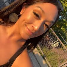 How to remove lint from a business jacket?