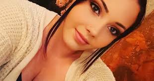 Adored' mum-of-three, 27, dies in mysterious circumstances