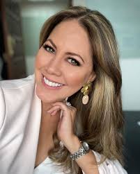 Hace mucho tiempo que no pongo una frase para moverte! Incentivarte!  Sacudirte! Entonces ahí va… la frase en este martes! “ACTÚA!!!! Si quieres  ver un cambio en la vida!!!” A veces nos