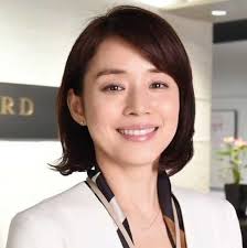 憧れの大人可愛いメイク 石田ゆり子のメイク方法 化粧品 すっぴん画像 pool 石田ゆり子 ヘアスタイル 石田ゆり子 美人 顔