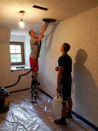 Many want to focus on the cost to remove popcorn ceilings. Popcorn Ceiling Removal Tool Instructables