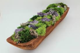 Organic Moss And Amethyst Geodes Mixed Floral Arrangements In Planter Moss Centerpieces Moss Wall Art Moss Decor